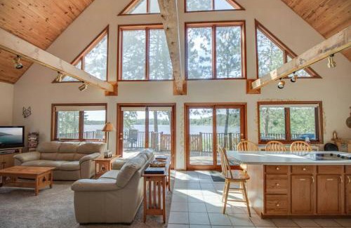 Minong Casa | Lakefront A-Frame Cabin, Year Round