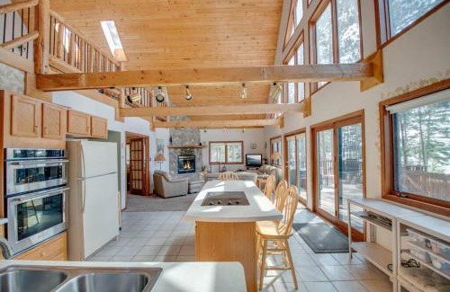 Minong Casa | Lakefront A-Frame Cabin, Year Round
