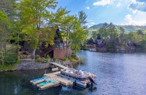 Santeetlah Casa | Lakefront A-Frame on a Point, Pet-Friendly