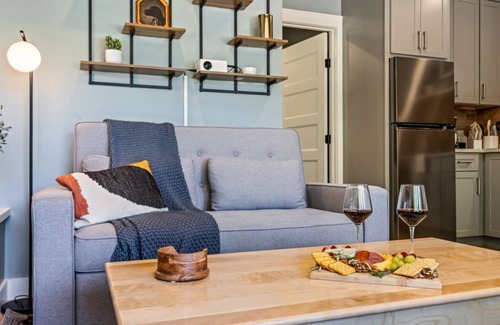 Windham Apartamento | Lakefront ADU w/ Private Access and Projector Theater
