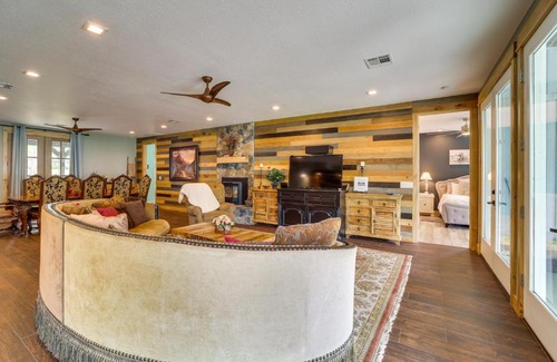 Afton Casa | Lakefront Afton Home with Hot Tub and Game Room!