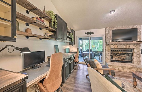 Anderson Casa | Lakefront Anderson Paradise: Dock, Fire Pit!