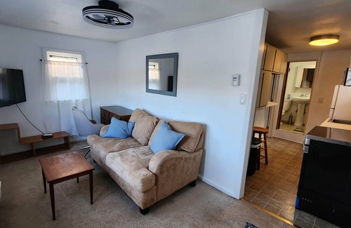 Hopatcong Apartamento | Relajante Lake Retreat Para la diversión del verano O Hielo Invierno Pesca O Snowboard