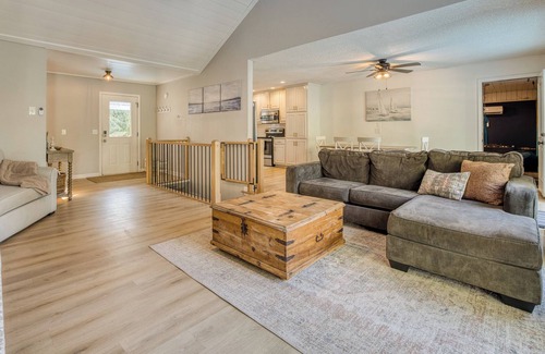Gainesville Casa | Lakefront, Boat Dock, Game Room, Backyard Oasis