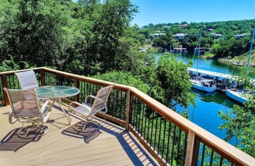 Lakeway Casa | Lakefront Bungalow - Community Poolhot Tub #6