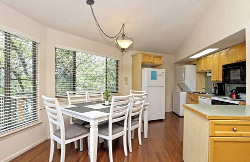 Lakeway Casa | Relajante Waterfront Bungalow en Lake Travis, piscina y jacuzzi, junto al puerto deportivo (# 1)