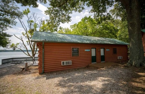 Cadiz Cabina | Lakefront Cabin - Breathtaking Lake Barkley Views
