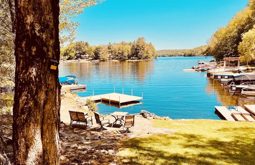 Hamlin Chalet De Esquí | Lakefront Cabin with Fantastic views & Private Dock, The Hideout!!