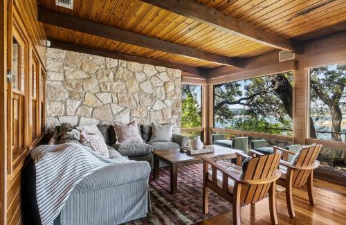 Eck Lane on the Lake Casa | Lakefront Cabins - Boat Dock - Firepit