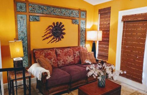 Mid America Apartamento | Lakefront Casita - Perfect for couples or families