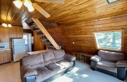 Stevensville Casa | Lakefront Chalet #35 w/ Beach Access, Pools, Sport Courts, Fishing Pond & more!