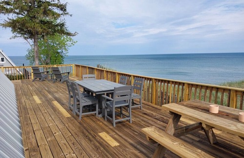 Stevensville Casa | Lakefront Chalet #36 w/ Beach Access, Pools, Sport Courts, Fishing Pond & more!