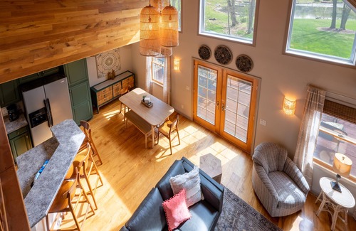 Treasure Lake Chalet De Esquí | Lakefront Chalet -Kayaks, Gameroom, Firepit