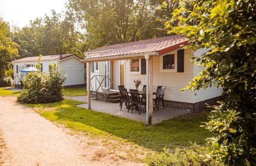 Leuken Chalet De Esquí | Lakefront Chalet w Terrace