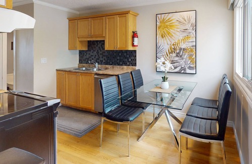Wasaga Beach Casa | Lakefront condo steps to the beach with pool, and fireplace