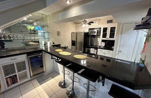 Walden on Lake Conroe Condominio | Lakefront Condo with Kayaks, pools, tennis, gym