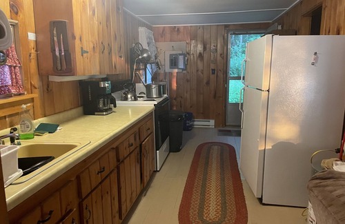 South China Cabaña | Lakefront Cottage 3BR Mid Maine, China Lake, Belgrade close to coast, wifi