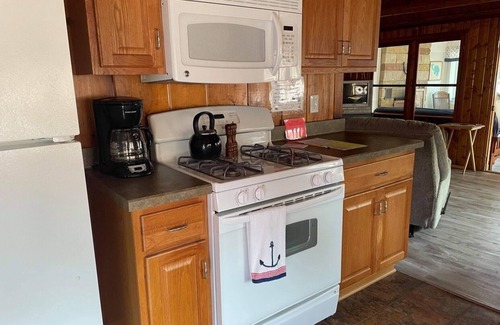 Lake City Cabaña | Lakefront Cottage in Lake City