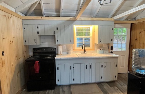 West Buxton Cabaña | Lakefront Cottage On Beautiful Maine Lake
