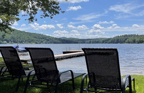 Hillsboro Cabaña | Lakefront Cottage on Franklin Pierce Lake!