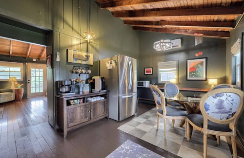 Moon Lake Cottages Cabaña | Lakefront Cottage on Moon Lake