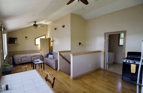 Munsonville Cabaña | Lakefront Cottage on Pristine Granite Lake