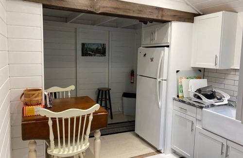 Newport Cabaña | Lakefront Cottage en South Bay del lago Memphremagog