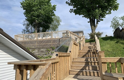 Chippewa Lake Cabaña | Lakefront Cottage | Huge Deck, Fire, Kayaks & Dock