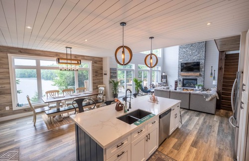 Seguin Cabaña | Lujo "OFF - GRID" Muskoka Cottage