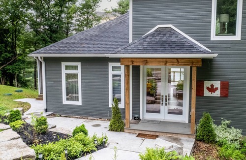 Seguin Cabaña | Lujo "OFF - GRID" Muskoka Cottage