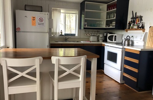 Gooderham Cabaña | Lakefront cottage with hot tub and amazing porch, 4 season in Haliburton