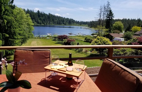 Maple Heights-Lake Desire Cabaña | Casa de campo frente al lago con vistas a la montaña