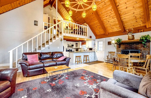 Lake Arrowhead Casa | Lakefront dog-friendly home with dock, waterfront deck, wood fireplace, & W/D