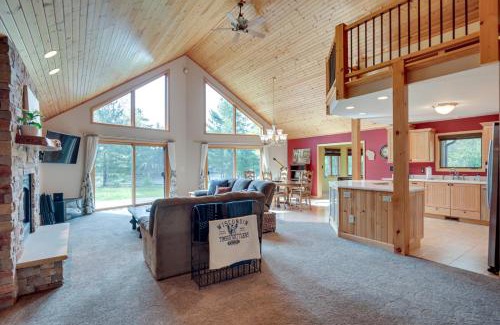 Eagle River Casa | Lakefront Eagle River Vacation Rental with Boat Dock
