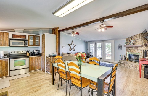 Carolyn Estates Casa | Lakefront Escape w/Game Room & Dock in Mabank!