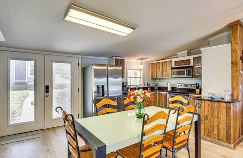 Carolyn Estates Casa | Lakefront Escape w/Game Room & Dock in Mabank!