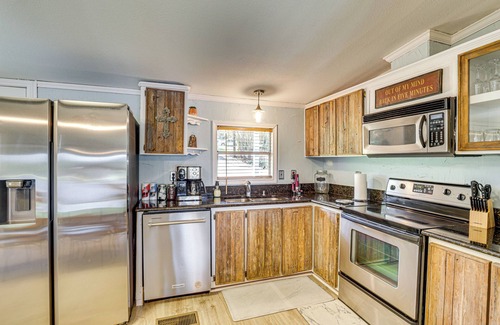Carolyn Estates Casa | Lakefront Escape w/Game Room & Dock in Mabank!