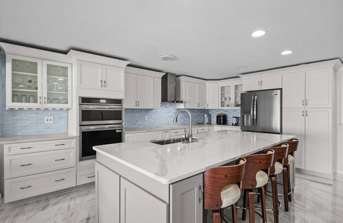 Higgins Lake Casa | Lakefront Escape – Your Premier Up North Retreat