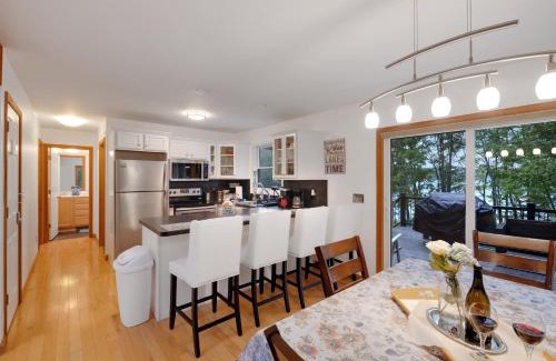 Gouldsboro Casa | Lakefront Family Home With Private Fishing Dock and Kayaks In Big Bass Lake