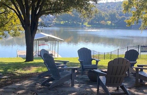 Marble Falls Casa | Lakefront Family Retreat on Lake Marble Falls. Dock your boat. Additional fee.