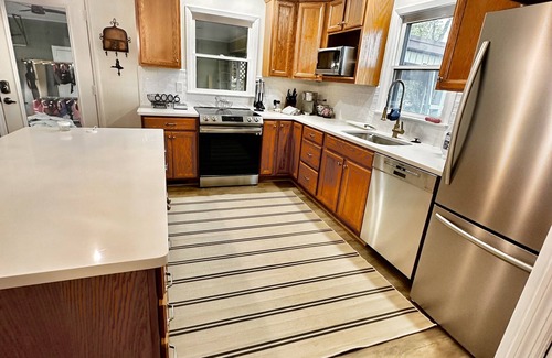Denver Cabaña | Lakefront Fish Camp & Farm View- Kayak, Paddleboard , Firepit, Fishing & Dock !