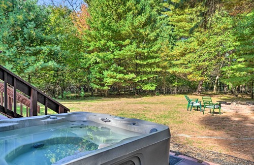 Friendship Casa | Lakefront Friendship Home w/ Hot Tub & Boating!