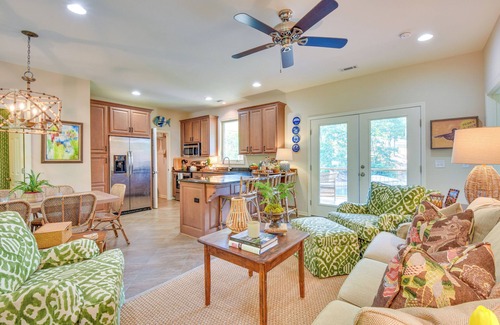 Seneca Casa | Lakefront Fun Near Clemson! Retreat w/Pool Access