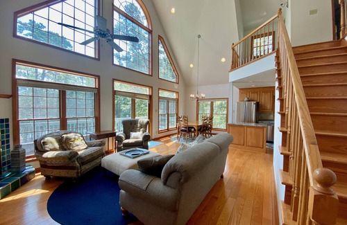 Reed Creek Casa | Lakefront gem on quiet Hartwell cove with private dock (sleeps 10-12)