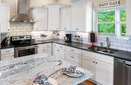 Maynardville Casa | Lakefront Getaway at Swan Seymour w/ Kayaks