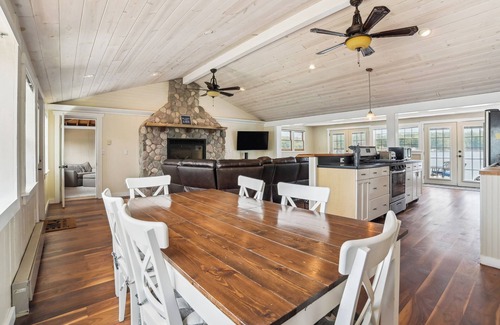 Gladwin Cabaña | Lakefront Gladwin Vacation Rental w/ Deck & Dock!