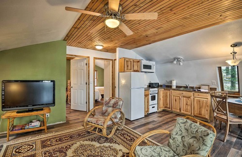 Town of Diana Cabina | Lakefront Harrisville Cabin w/ Dock & Decks!