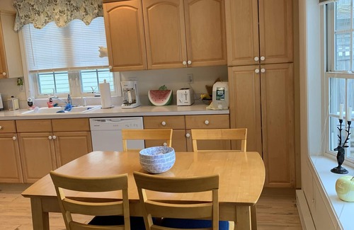 Colchester Casa | Lakefront Home en East Haddam, Connecticut - Pacífica - Crystal Clear Lake