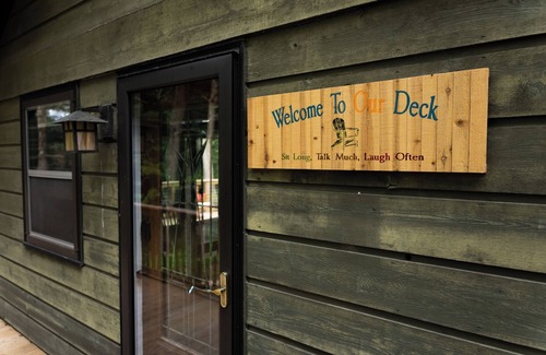 Wautoma Cabina | Lakefront Home on quiet sandy lake near peaceful Wautoma Kayaks, Canoe, beach