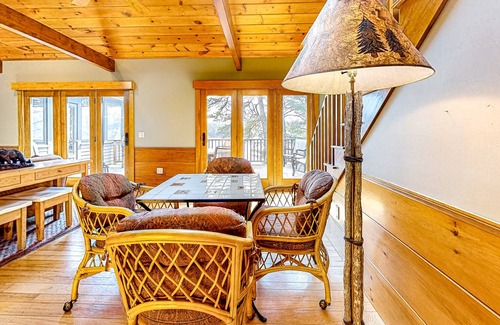 Freedom Casa | Lakefront home with a private beach, dock, grill, deck, W/D, and AC